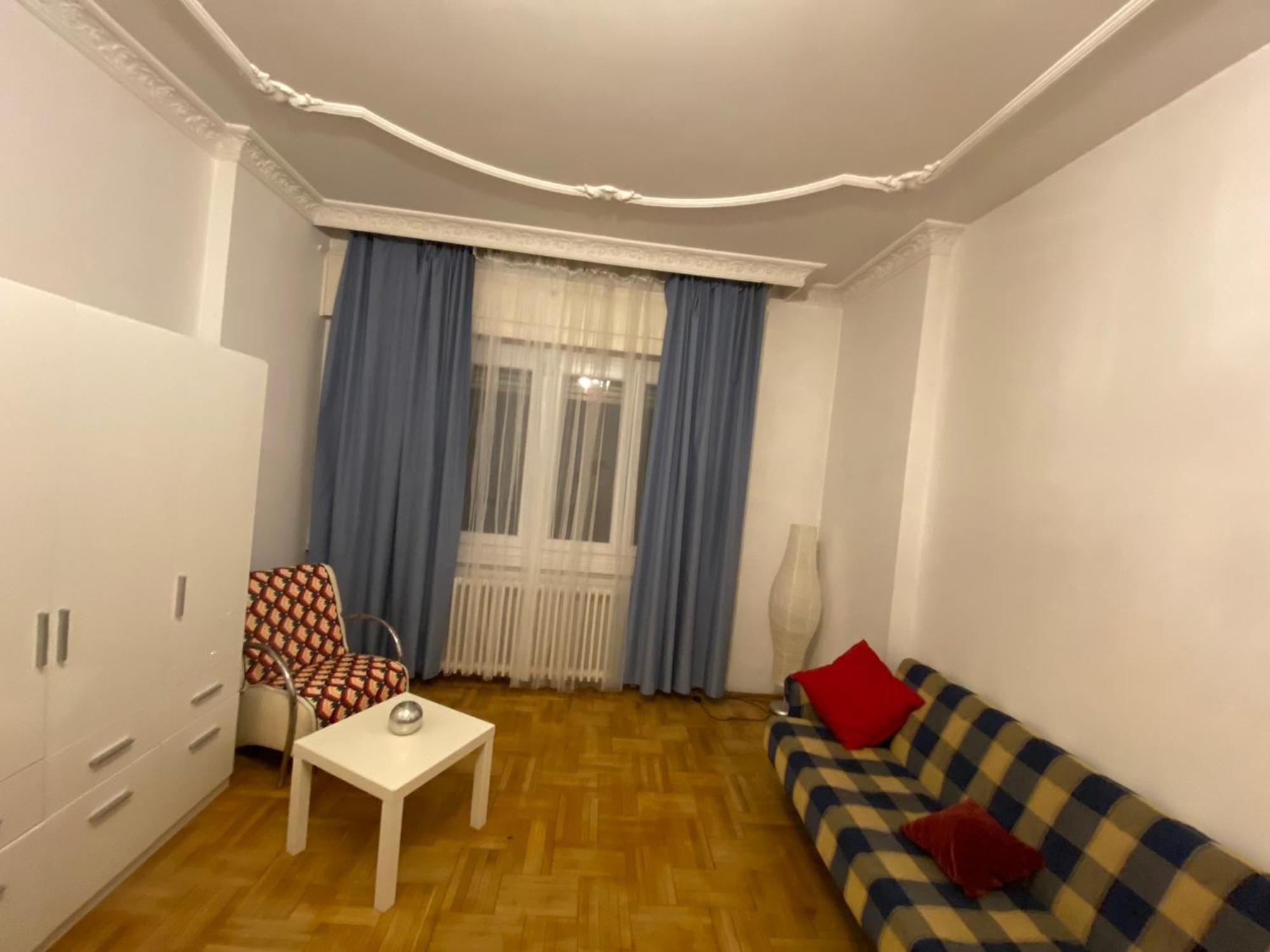 Apartment With Balcony And Ac Next To Danube Budapest Exterior photo