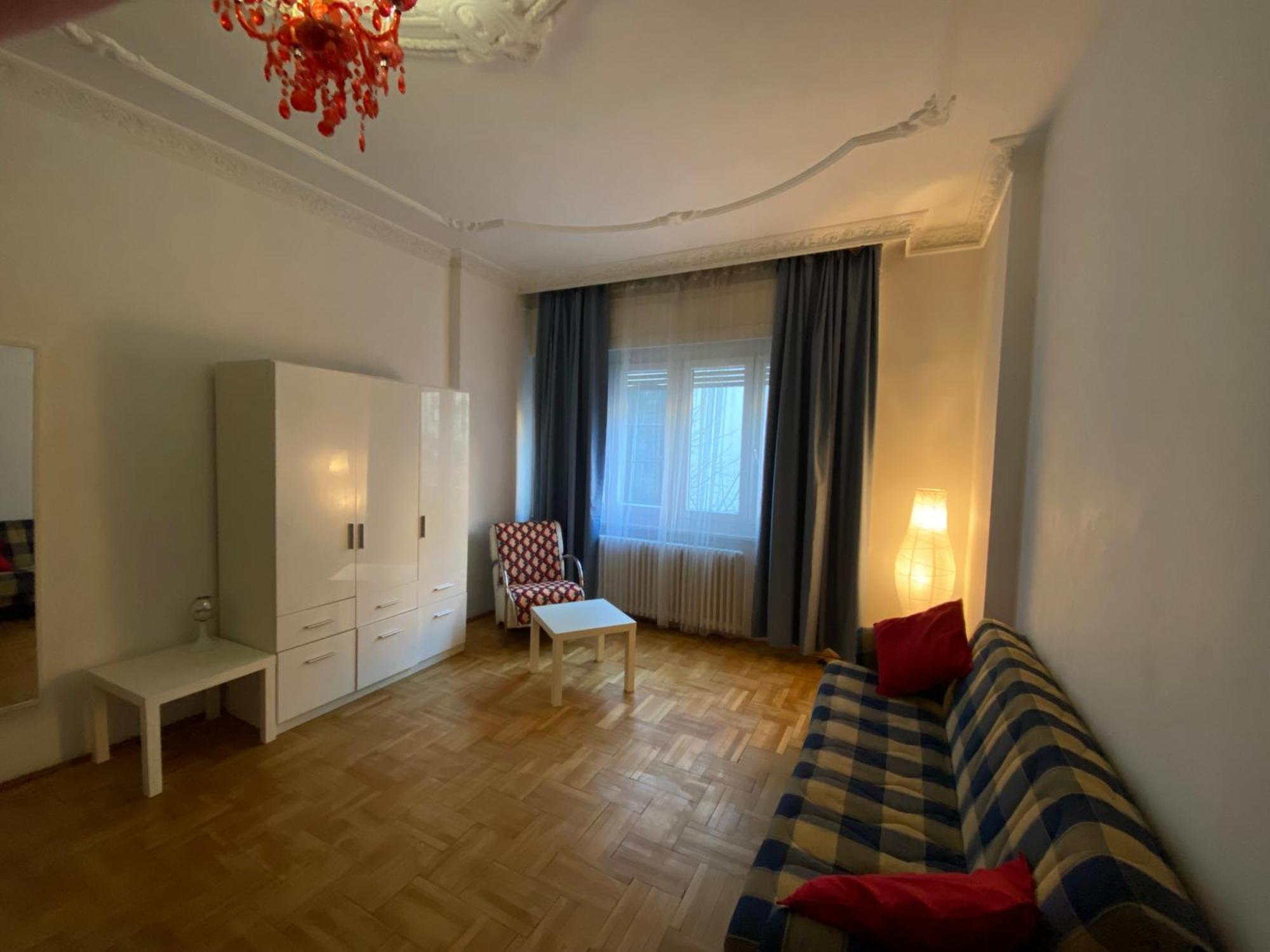 Apartment With Balcony And Ac Next To Danube Budapest Exterior photo
